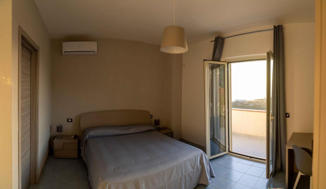 Relais Villa Bonifacio Diamante Extérieur photo